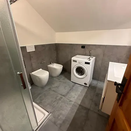 A Due Passi Dal Centro Di Courmayeur Apartament